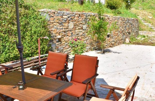 Agios Dimitrios House | 123 m² House ∙ 3 bedrooms ∙ 10 guests
