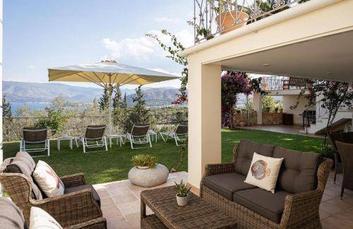 Isthmia Apartment | 130 m² Apartment ∙ 2 bedrooms ∙ 5 guests