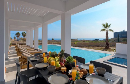 Lahania House | 130 m² House ∙ 4 bedrooms ∙ 8 guests