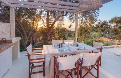 Paxos Villa | 130 m² Villa ∙ 3 bedrooms ∙ 6 guests