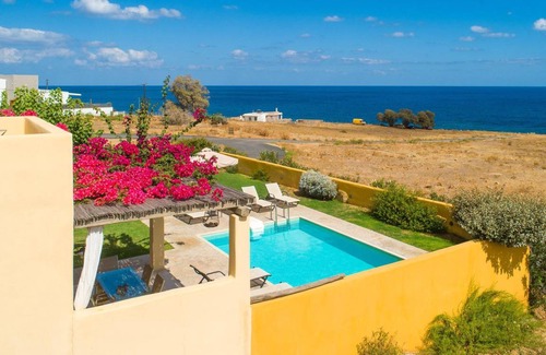 Panormos Villa | 130 m² Villa ∙ 3 bedrooms ∙ 6 guests