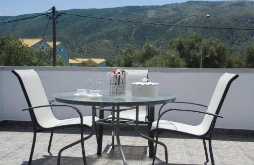 Plataria Villa | 130 m² Villa ∙ 4 bedrooms ∙ 8 guests
