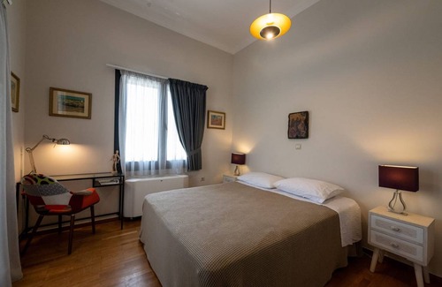 Kalamata Villa | 135 m² Villa ∙ 3 bedrooms ∙ 8 guests