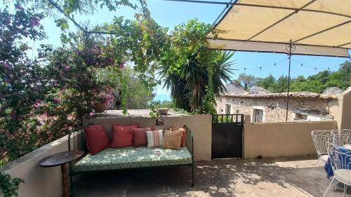 Assos House | 140 m² House ∙ 4 bedrooms ∙ 8 guests