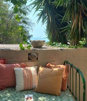 Assos House | 140 m² House ∙ 4 bedrooms ∙ 8 guests