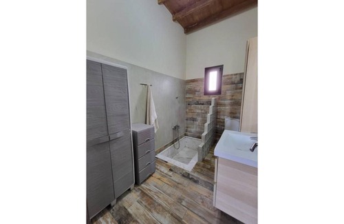 Alinda House | 140 m² House ∙ 3 bedrooms ∙ 5 guests