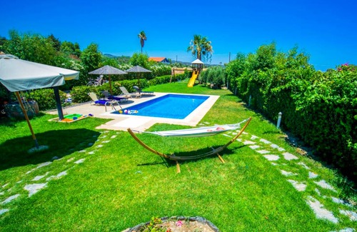 Gennadi House | 140 m² House ∙ 4 bedrooms ∙ 8 guests