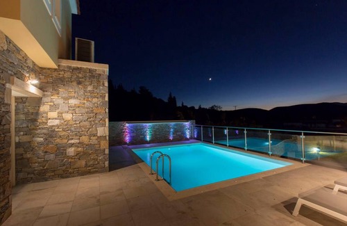 Paleokastro Villa | 140 m² Villa ∙ 4 bedrooms ∙ 8 guests