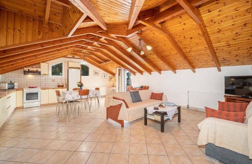 Agia Efimia Apartment | 141 m² Apartment ∙ 2 bedrooms ∙ 127 guests