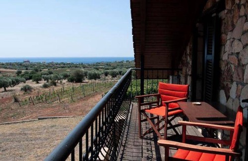 Maroneia-Sapes House | 15 m² House ∙ 3 bedrooms ∙ 7 guests