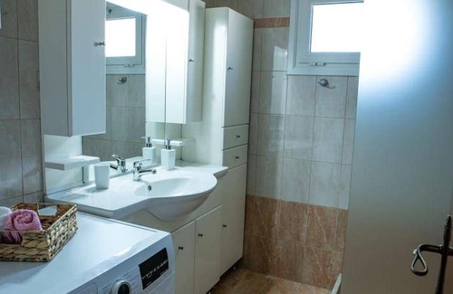 Viannos Apartment | 150 m² Apartment ∙ 4 bedrooms ∙ 9 guests