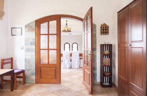 Episkopi House | 150 m² House ∙ 2 bedrooms ∙ 5 guests
