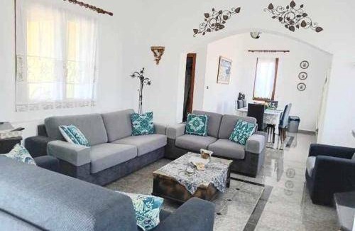 Maroneia-Sapes House | 150 m² House ∙ 3 bedrooms ∙ 7 guests