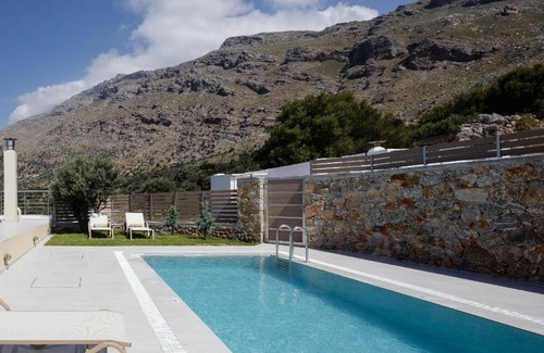 Orne House | 150 m² House ∙ 4 bedrooms ∙ 10 guests