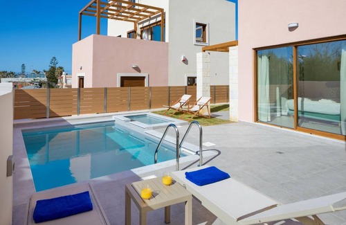 Agia Marina House | 152 m² House ∙ 4 bedrooms ∙ 9 guests