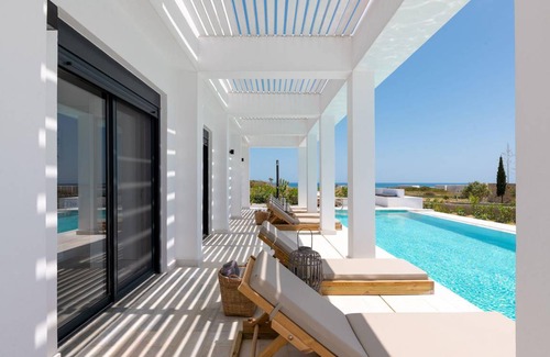 Lahania House | 160 m² House ∙ 4 bedrooms ∙ 8 guests