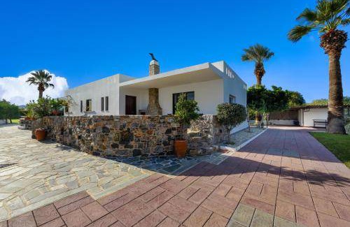 Fanes Villa | 160 m² Villa ∙ 3 bedrooms ∙ 7 guests
