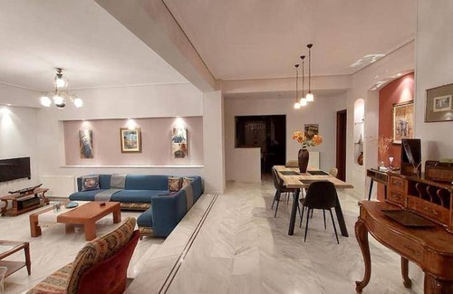 Volos Villa | 160 m² Villa ∙ 3 bedrooms ∙ 8 guests