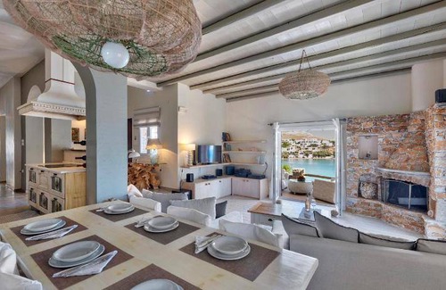 Megas Gialos Villa | 160 m² Villa ∙ 3 bedrooms ∙ 6 guests