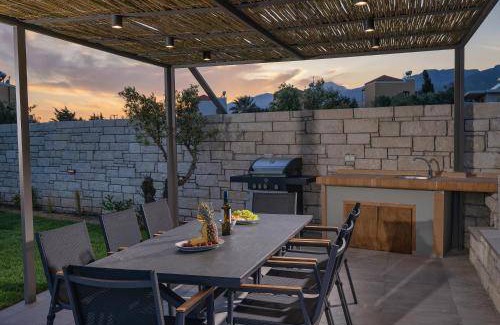 Lefkogeia Villa | 160 m² Villa ∙ 4 bedrooms ∙ 9 guests