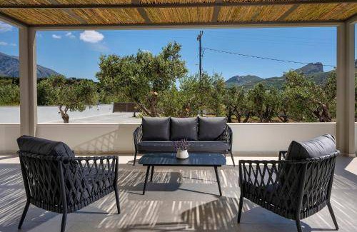 Lefkogeia Villa | 160 m² Villa ∙ 4 bedrooms ∙ 9 guests