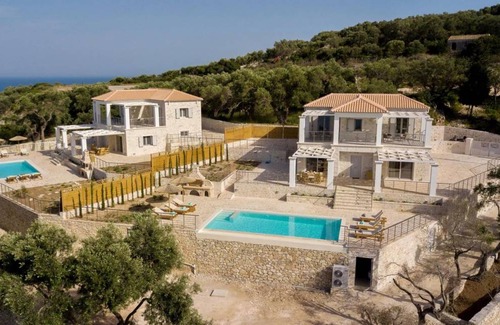 Paxos Villa | 160 m² Villa ∙ 4 bedrooms ∙ 8 guests
