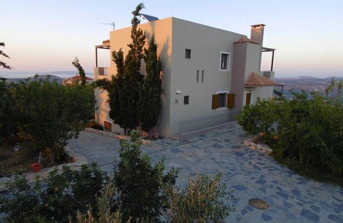 Kounavi House | 165 m² House ∙ 4 bedrooms ∙ 10 guests