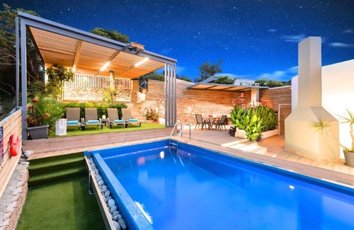 Vathi House | 165 m² House ∙ 5 bedrooms ∙ 13 guests