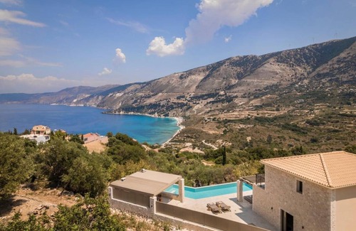 Zola Villa | 167 m² Villa ∙ 3 bedrooms ∙ 6 guests