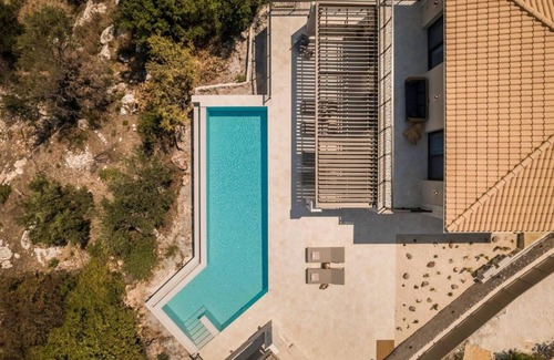 Zola Villa | 167 m² Villa ∙ 3 bedrooms ∙ 6 guests