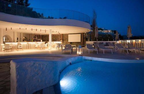 Panormos Hotel | 17 m² Hotel ∙ 2 bedrooms ∙ 127 guests