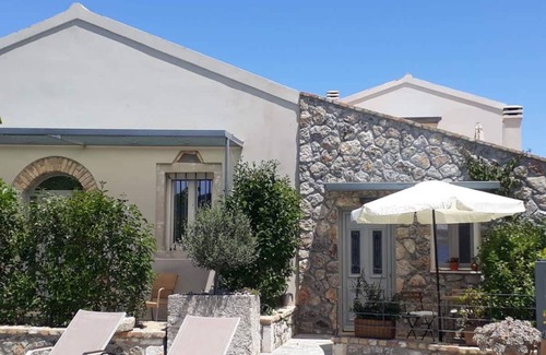 Agios Ioannis House | 170 m² House ∙ 2 bedrooms ∙ 9 guests