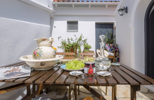 Doukades House | 180 m² House ∙ 2 bedrooms ∙ 7 guests