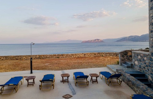Monemvasia House | 180 m² House ∙ 4 bedrooms ∙ 8 guests