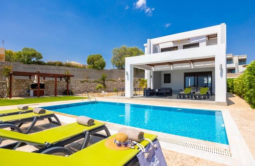 Lahania Villa | 180 m² Villa ∙ 3 bedrooms ∙ 7 guests