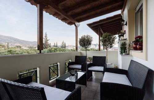 Volos City Centre Villa | 180 m² Villa ∙ 4 bedrooms ∙ 10 guests