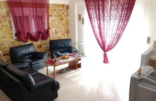 Kymi-Aliveri Villa | 180 m² Villa ∙ 4 bedrooms ∙ 8 guests
