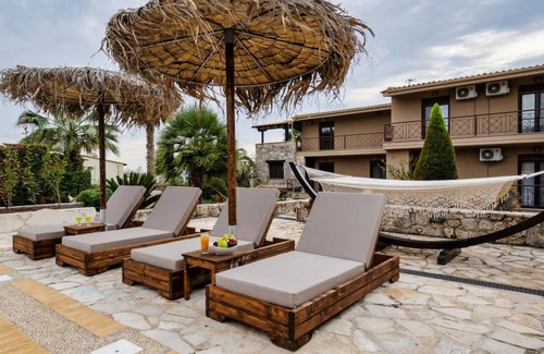 Nea Skioni Villa | 192 m² Villa ∙ 4 bedrooms ∙ 10 guests