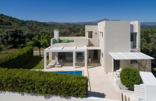 Monopari Villa | 196 m² Villa ∙ 3 bedrooms ∙ 7 guests