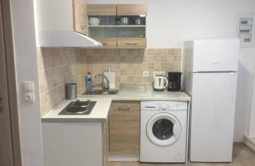 Loutraki Hostel | 20 m² Hostel ∙ 6 guests