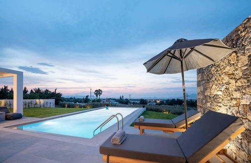 Kos House | 200 m² House ∙ 4 bedrooms ∙ 8 guests