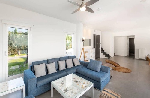 Kos House | 200 m² House ∙ 4 bedrooms ∙ 8 guests