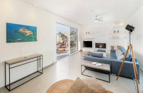 Kos House | 200 m² House ∙ 4 bedrooms ∙ 8 guests