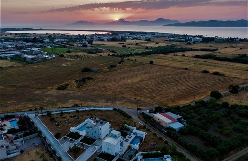 Zipari Villa | 200 m² Villa ∙ 5 bedrooms ∙ 11 guests