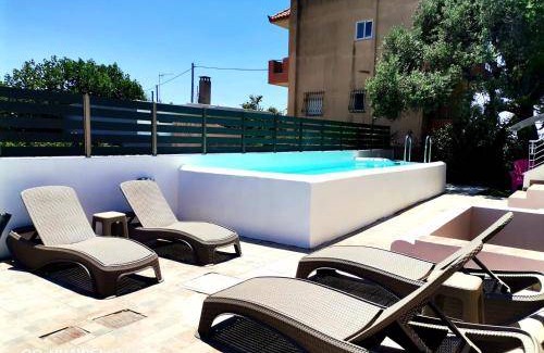 Spata-Artemida Apartment | 205 m² Apartment ∙ 4 bedrooms ∙ 16 guests