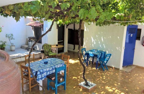 Rhodes Old Town Hostel | 22 m² Hostel ∙ 4 guests