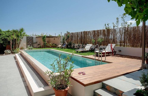 Daratsos House | 220 m² House ∙ 5 bedrooms ∙ 5 guests