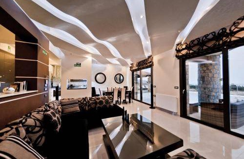 Katsikia Resort | 230 m² Resort ∙ 4 bedrooms ∙ 8 guests