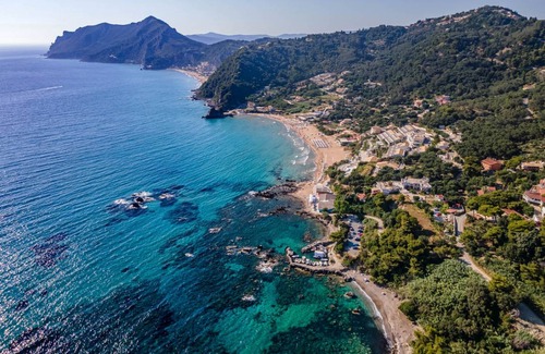 Corfu Villa | 230 m² Villa ∙ 4 bedrooms ∙ 8 guests
