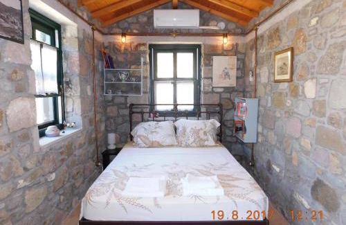 Myrina House | 24 m² House ∙ 1 bedroom ∙ 2 guests
